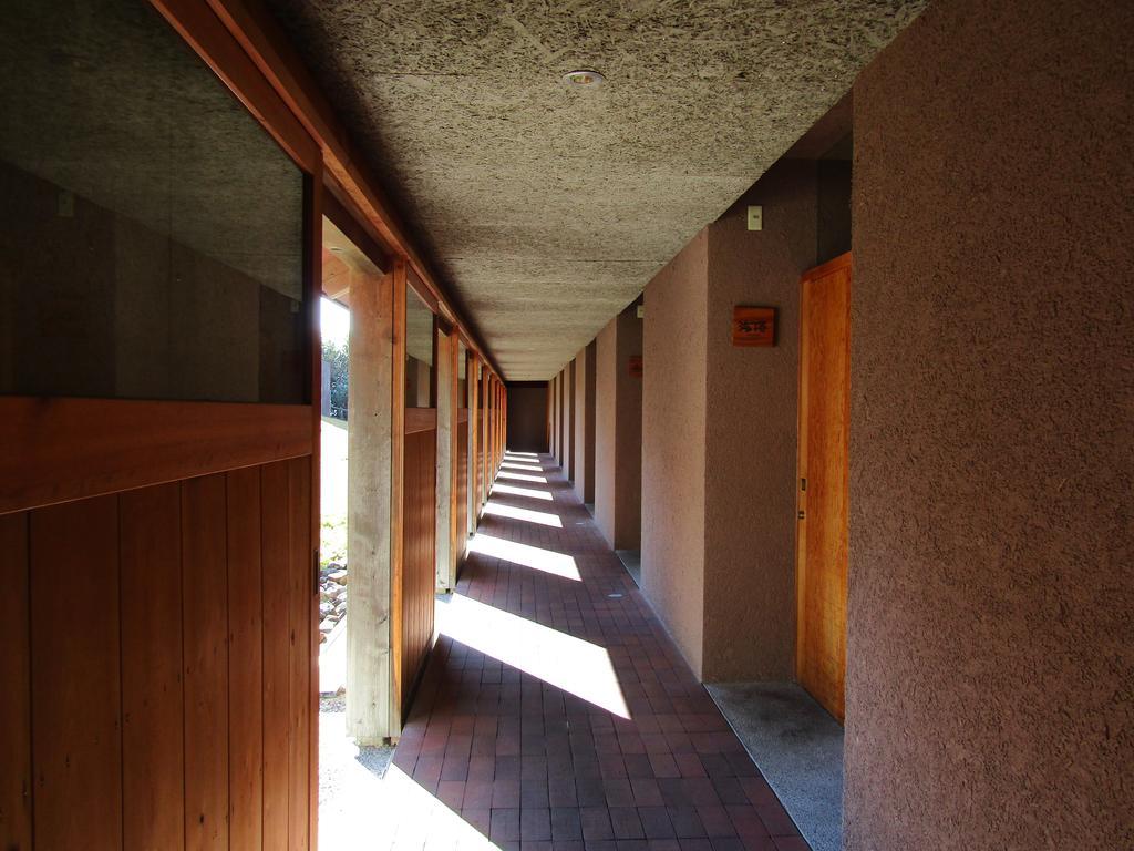 Umitsubaki Hayama Hotel Asaragi Buitenkant foto
