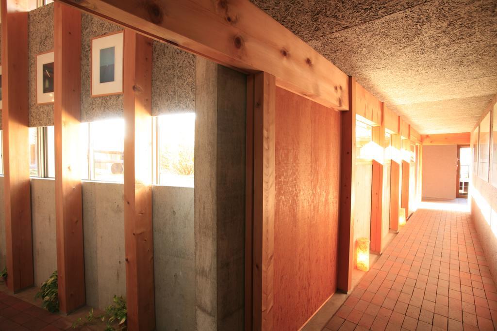 Umitsubaki Hayama Hotel Asaragi Buitenkant foto